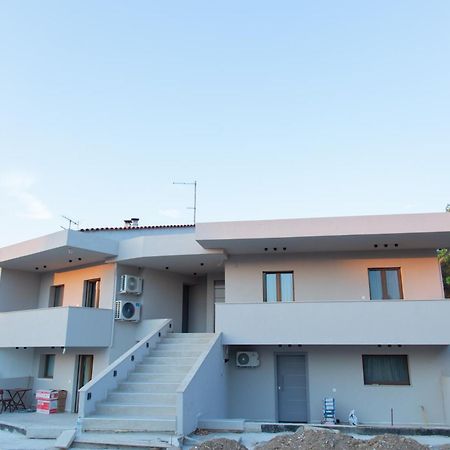 Νεακιτοσ Luxury Apartments Nikiti  Luaran gambar
